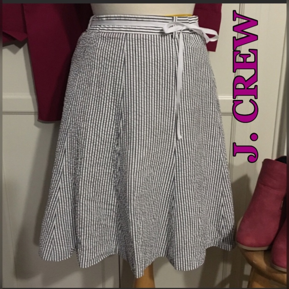 J. Crew seersucker A-line navy & white skirt